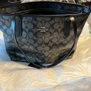 Coach Shoulder Bag
